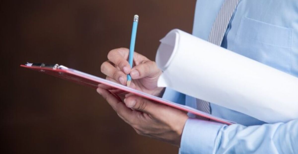 Why Hire a Licensed Surveyor for Title Re-Establishment Surveys in Melbourne